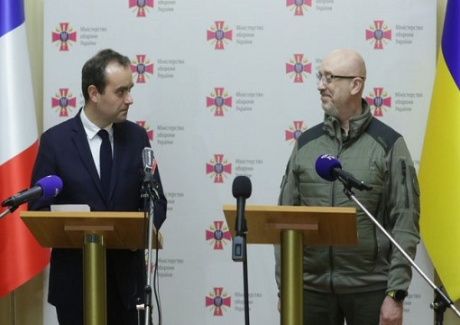 Резніков домовився з Лекорню про додаткові поставки ППО Україні з Франції