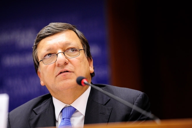Баррозу и Туск требуют у Януковича прекратить насилие и угрозы