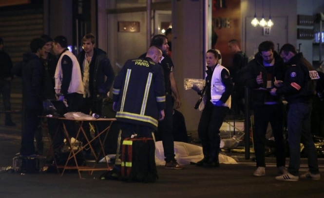 Возросло количество погибших в результате ряда терактов в Париже