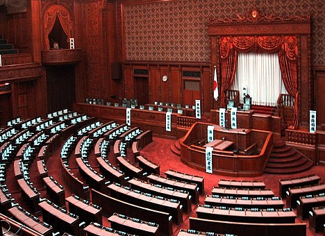 У Японії правляча партія здобула перемогу на виборах до верхньої палати парламенту