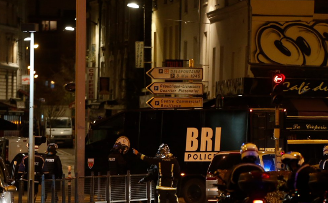 В Париже убиты два террориста, семь задержаны (ОБНОВЛЕНО)