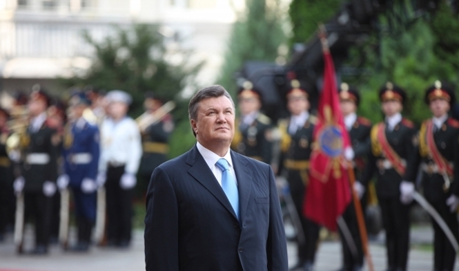 Луценко назвав Януковича 
