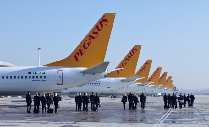 Турецкий авиаперевозчик Pegasus Airlines приостановила полеты в РФ