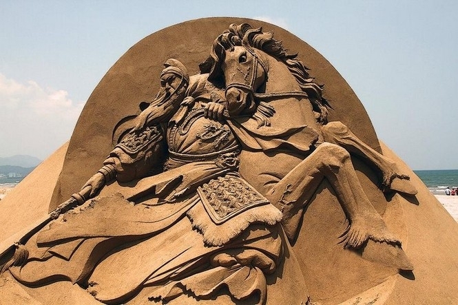 Фантазії на піску: дивовижні роботи китайського майстра