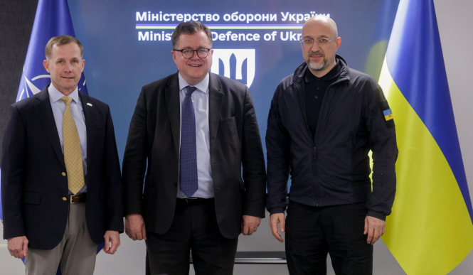 Шмигаль провів зустріч зі Старшим представником НАТО в Україні та керівником NSATU