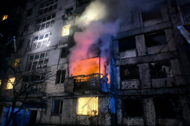 росія атакувала Україну майже сотнею дронів: є поранені