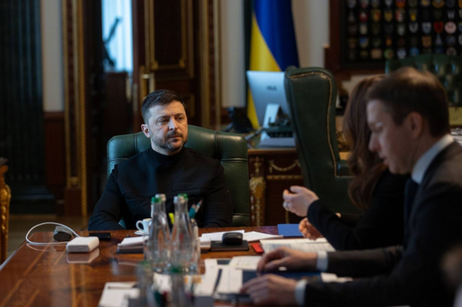 Зеленський провів нараду щодо відновлення нафтогазової інфраструктури та стабільності енергопостачання