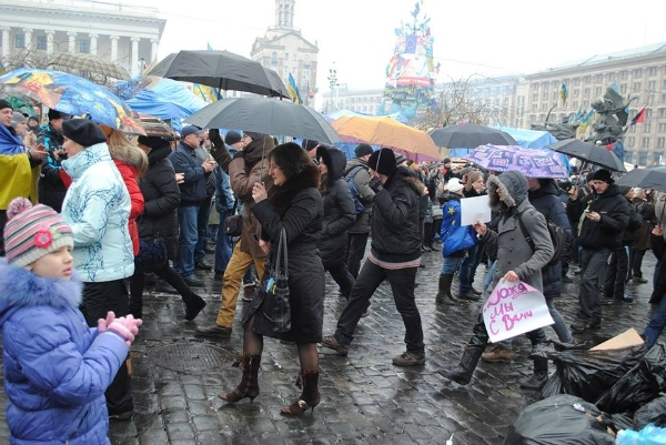 Українці на Майдані висловили підтримку російському телеканалу 