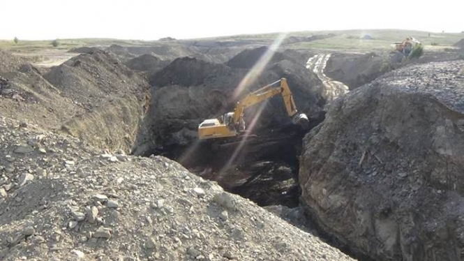 СБУ прекратила масштабную нелегальную добычу угля в Донецкой области, - видео