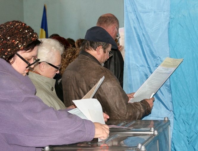Вибори у Сумській області: першість утримують Блок Порошенка, Народний фронт і партія Ляшка 