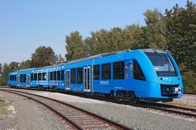 Во Франции появятся первые поезда на водные