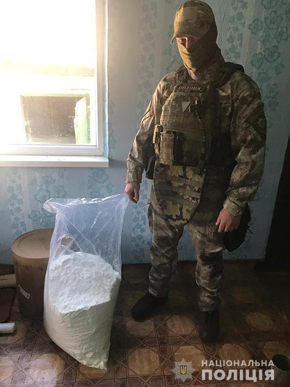 Полиция разоблачила большое наркогруппировки: 32 задержанных