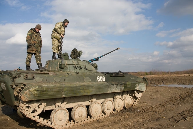 В боях возле Широкино ранены 4 украинских военных, - штаб АТО