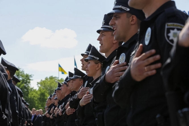 У Краматорську і Слов'янську стартувала нова поліція
