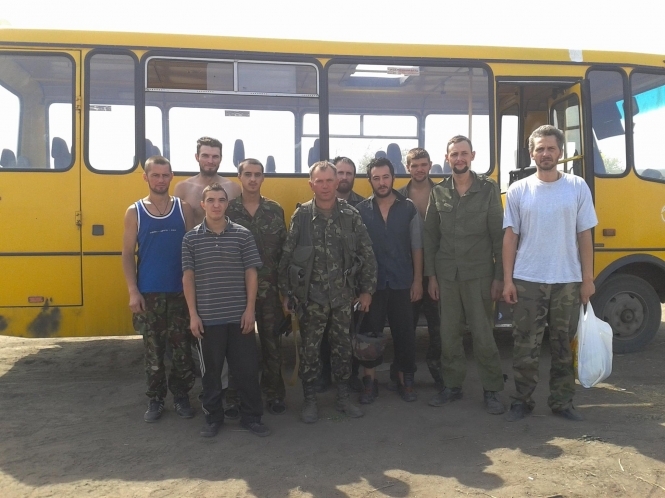 На Луганщине из плена освободили еще 9 украинских бойцов