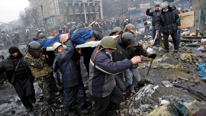 Евромайдан требует немедленного расследования расстрела на Институтской