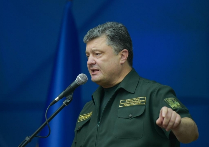 Порошенко заявляет, что россияне пообещали обуздать боевиков в Донбассе за неделю