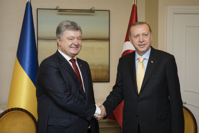 Порошенко и Эрдоган обсудили стратегическое партнерство