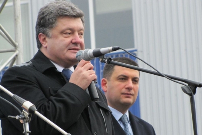 Порошенко попал в тройку лидеров симпатий украинцев на пост Президента