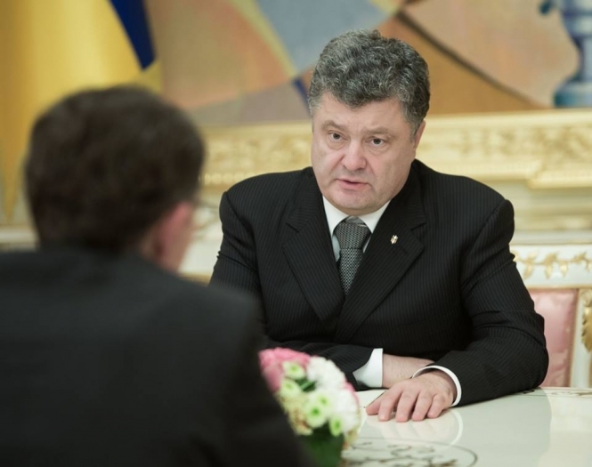 Порошенко и Байден обсудили ситуацию с Путинским 