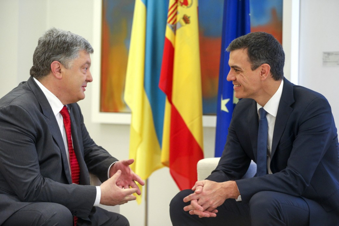 Порошенко: Іспанія підтримує ідею миротворців на Донбасі та санкції проти Росії