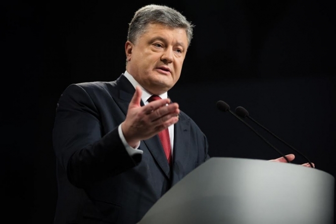 Президент просит СНБО ввести таможенный спецрежим для Крыма