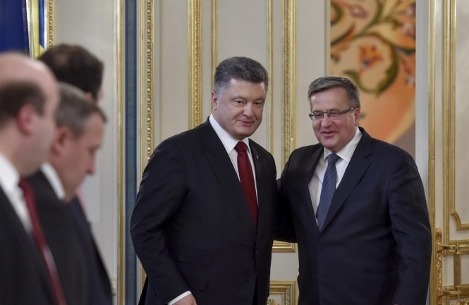 От судьбы Украины зависит будущее безопасности Польши, - Коморовский