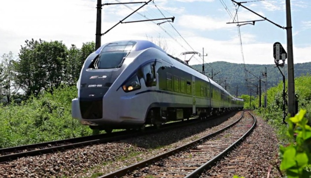 Польша в октябре может восстановить железнодорожное сообщение с Украиной