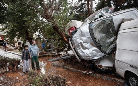Повінь в Греції забрала життя вже 15 осіб