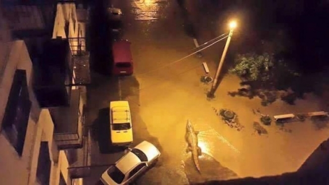 В Тбилиси количество жертв наводнения возросло до 15 человек