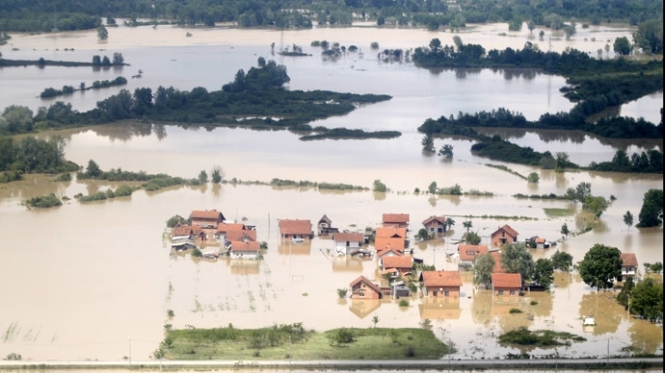 Балканы затопила крупнейшое за 120 лет наводнение