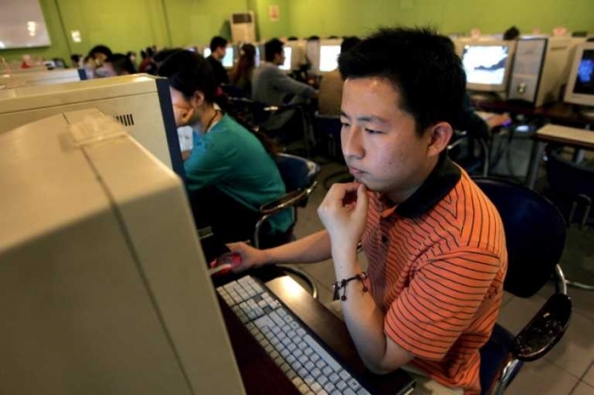 Китайська влада розблокує Facebook і Twitter у Шанхаї