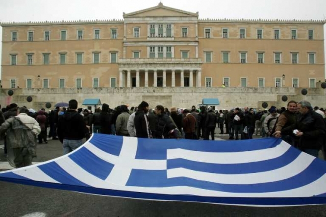 Moody's знижує рейтинг Греції на чотири пункти