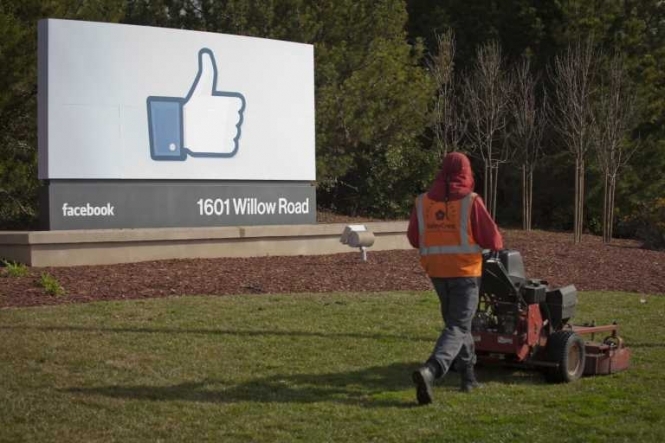 Facebook надасть жертві тролів дані про кривдників