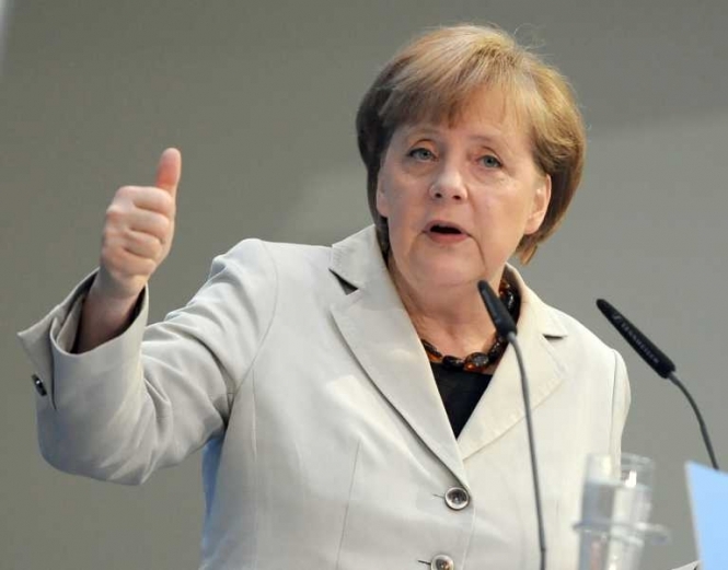 Меркель закликає єврозону до політичного союзу