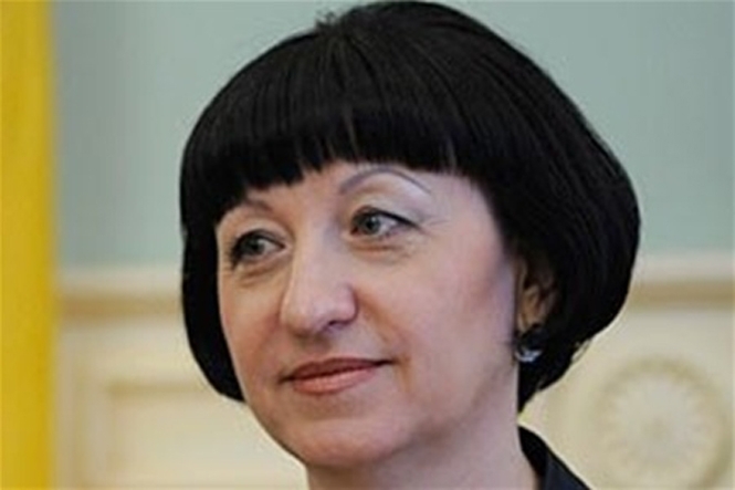 Власниця "Епіцентру" може привезти голосувати у Київ 10 тисяч своїх підлеглих