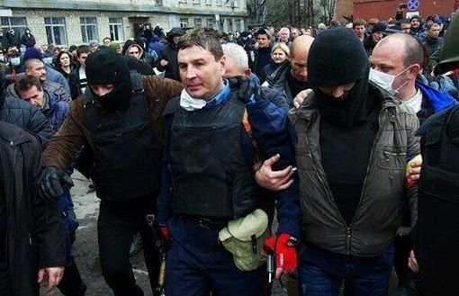 Головою управління поліції в Києві призначили офіцера, який зірвав прапор 