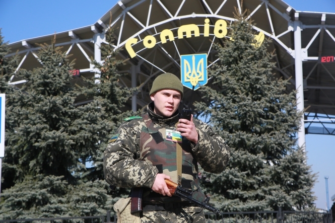 Украинец пытался вывезти в Россию крупную партию наличных в топливном баке