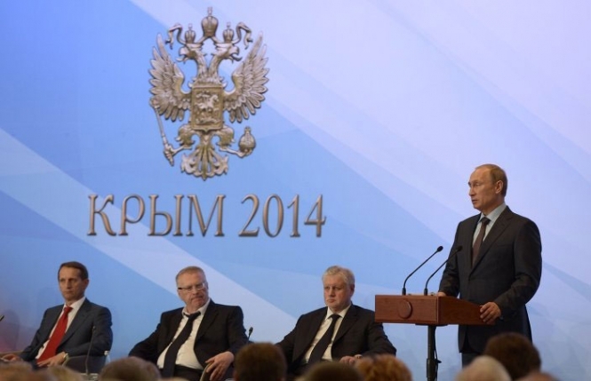 Россия не собирается отказываться от Крыма, - Путин