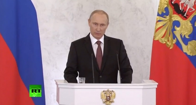Путин разрешил признавать в Крыму три языка