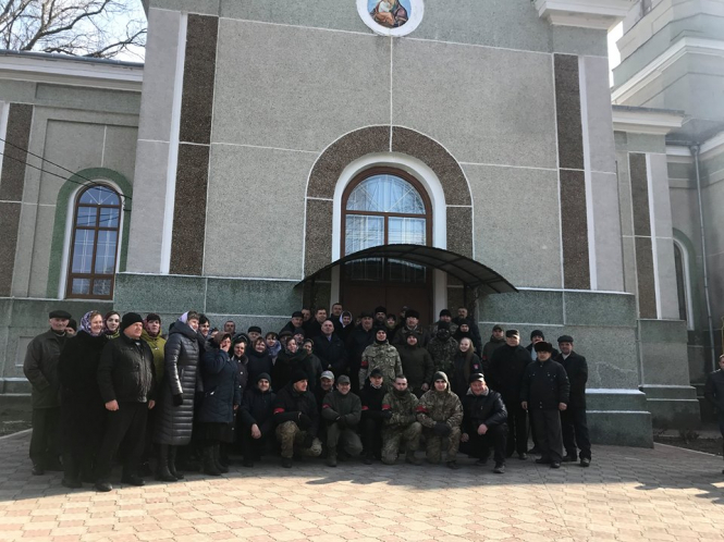 Община в Тернопольской области отстояла храм ПЦУ. Помогал 
