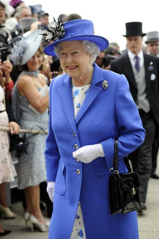 Королева Єлизавета ІІ: Британія продовжить тиск на Росію через ситуацію в Україні