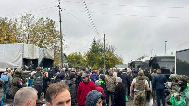 Мешканці Олешок разом з українською делегацією їдуть до Анапи