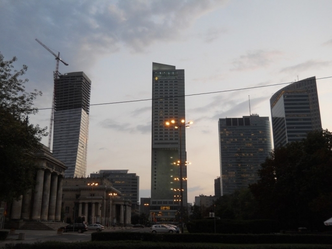 Варшава чи Київ: у якому місті зручніше жити?