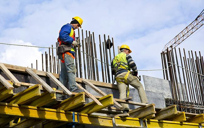рф розробляє схему підготовки трудових мігрантів безпосередньо в їхніх країнах – розвідка