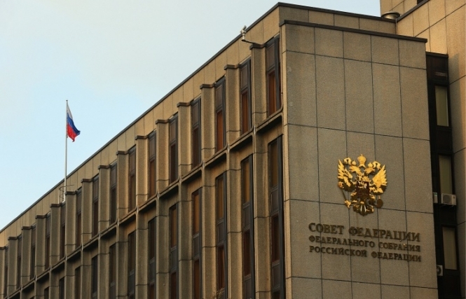 Рада Федерації дозволила використовувати Збройні Сили за межами Росії