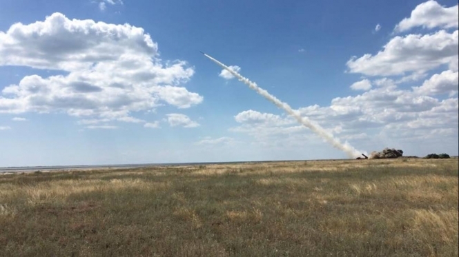 В Украине успешно испытали новое ракетное вооружение