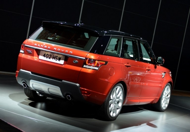 Сотрудник НАБУ присвоил 1 млн гривен и купил за них Range Rover