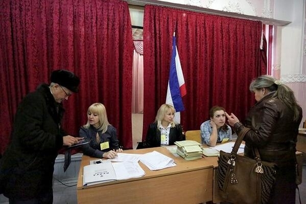 Комитет избирателей зафиксировал нередкие нарушения на псевдореферендуме в Крыму, - видео