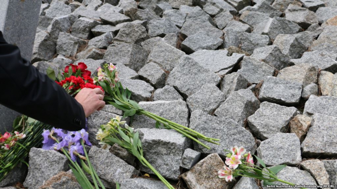 В Україні відзначають День пам'яті жертв політичних репресій